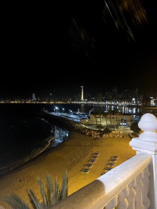 Apartamento Centrico Y En Primera Linea De Playa Lejlighed Benidorm Eksteriør billede