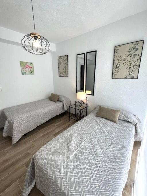 Apartamento Centrico Y En Primera Linea De Playa Lejlighed Benidorm Eksteriør billede