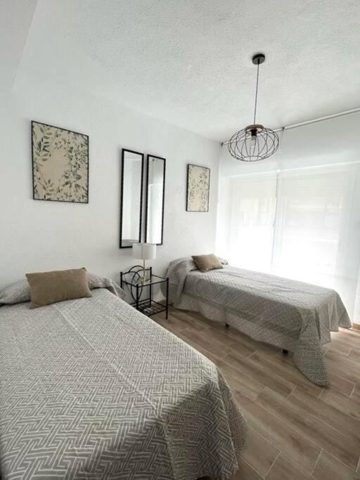 Apartamento Centrico Y En Primera Linea De Playa Lejlighed Benidorm Eksteriør billede